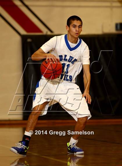 Thumbnail 1 in Davis vs Fairfield (Bronco Roundup) photogallery.