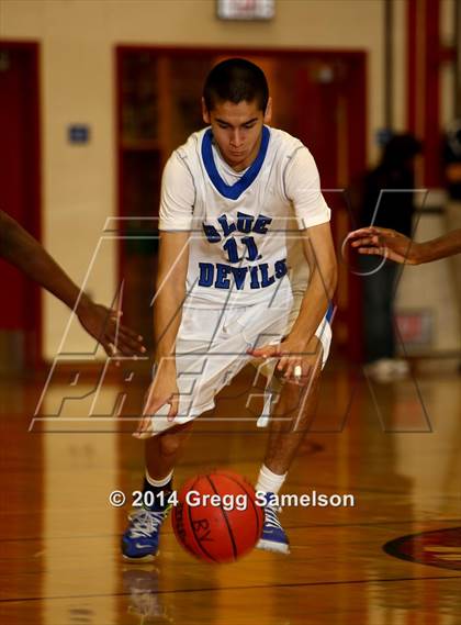 Thumbnail 1 in Davis vs Fairfield (Bronco Roundup) photogallery.
