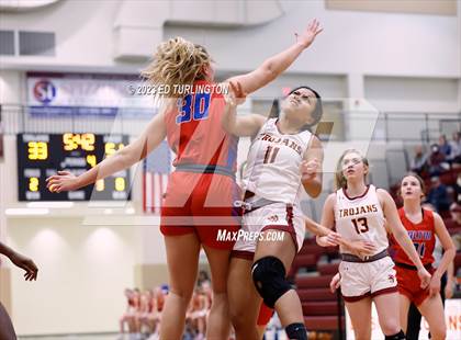 Thumbnail 1 in Walton @ Lassiter photogallery.