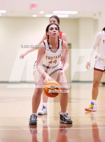 Thumbnail 3 in Walton @ Lassiter photogallery.