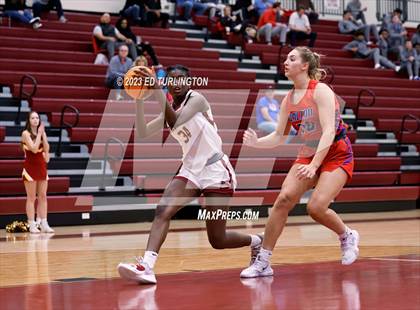 Thumbnail 1 in Walton @ Lassiter photogallery.