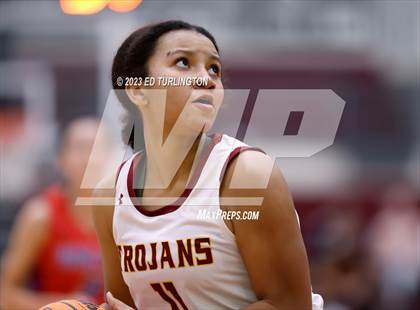 Thumbnail 3 in Walton @ Lassiter photogallery.