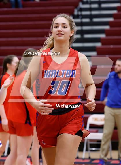 Thumbnail 1 in Walton @ Lassiter photogallery.