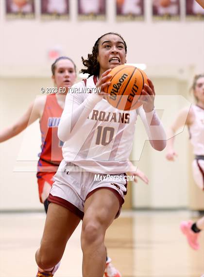 Thumbnail 1 in Walton @ Lassiter photogallery.