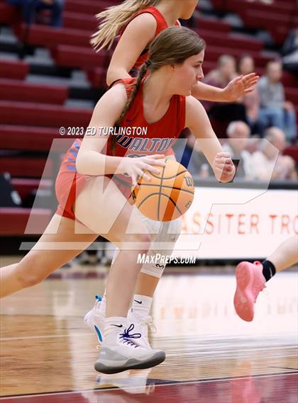 Thumbnail 1 in Walton @ Lassiter photogallery.