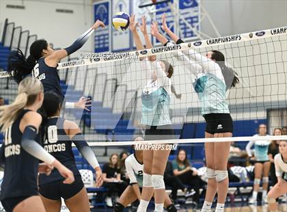 Thumbnail 3 in Vista Murrieta vs. Aliso Niguel (CIF=SS D2 Final) photogallery.