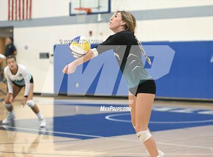Thumbnail 2 in Vista Murrieta vs. Aliso Niguel (CIF=SS D2 Final) photogallery.
