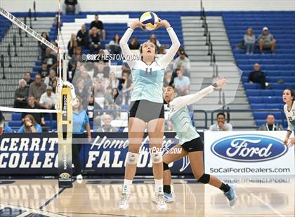 Thumbnail 1 in Vista Murrieta vs. Aliso Niguel (CIF=SS D2 Final) photogallery.