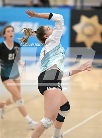 Thumbnail 2 in Vista Murrieta vs. Aliso Niguel (CIF=SS D2 Final) photogallery.