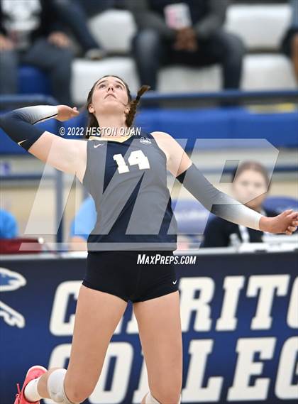 Thumbnail 1 in Vista Murrieta vs. Aliso Niguel (CIF=SS D2 Final) photogallery.