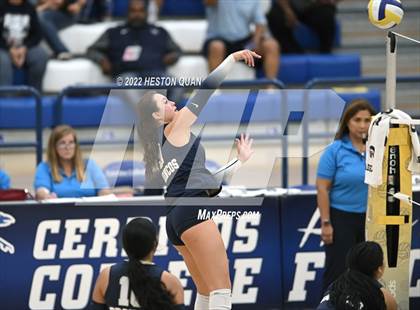 Thumbnail 3 in Vista Murrieta vs. Aliso Niguel (CIF=SS D2 Final) photogallery.