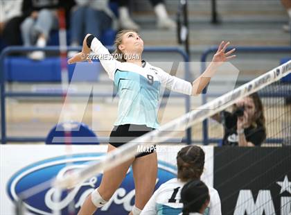Thumbnail 2 in Vista Murrieta vs. Aliso Niguel (CIF=SS D2 Final) photogallery.