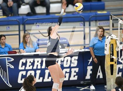 Thumbnail 2 in Vista Murrieta vs. Aliso Niguel (CIF=SS D2 Final) photogallery.