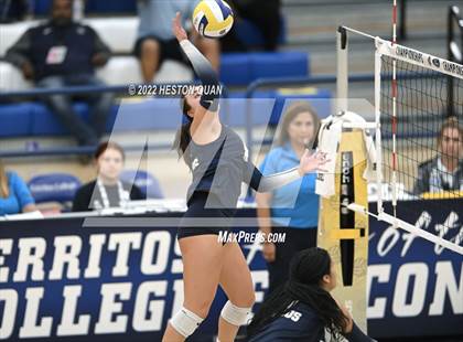 Thumbnail 3 in Vista Murrieta vs. Aliso Niguel (CIF=SS D2 Final) photogallery.