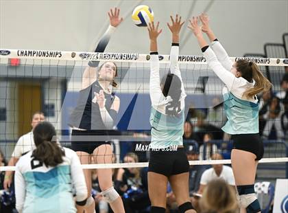 Thumbnail 3 in Vista Murrieta vs. Aliso Niguel (CIF=SS D2 Final) photogallery.