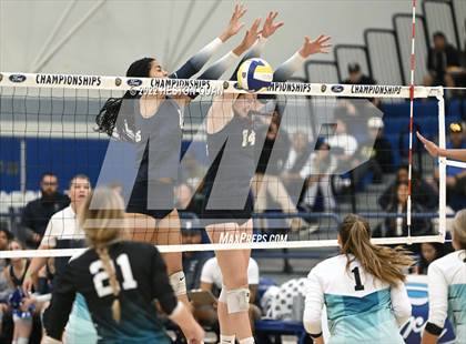 Thumbnail 2 in Vista Murrieta vs. Aliso Niguel (CIF=SS D2 Final) photogallery.