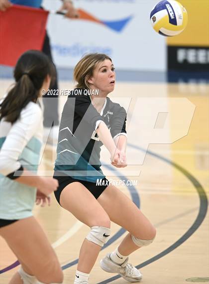 Thumbnail 1 in Vista Murrieta vs. Aliso Niguel (CIF=SS D2 Final) photogallery.