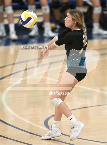 Thumbnail 2 in Vista Murrieta vs. Aliso Niguel (CIF=SS D2 Final) photogallery.