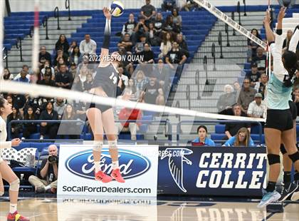 Thumbnail 1 in Vista Murrieta vs. Aliso Niguel (CIF=SS D2 Final) photogallery.
