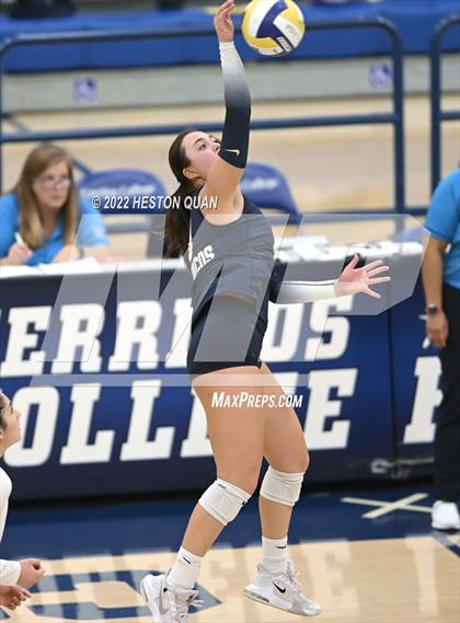 Thumbnail 1 in Vista Murrieta vs. Aliso Niguel (CIF=SS D2 Final) photogallery.