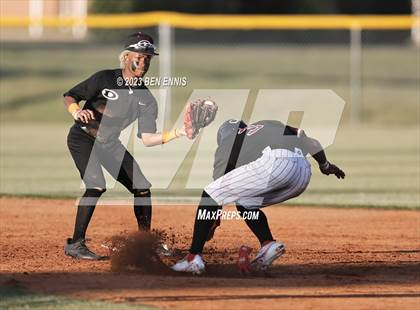 Thumbnail 1 in Dutchtown @ Union Grove photogallery.