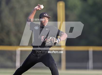 Thumbnail 2 in Dutchtown @ Union Grove photogallery.