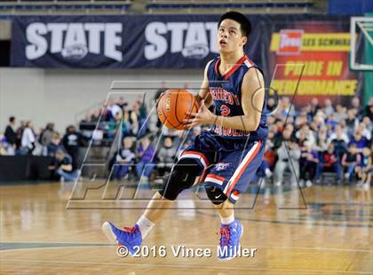 Thumbnail 3 in O'Dea vs Kennedy Catholic (WIAA 3A Semifinal)  photogallery.