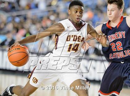 Thumbnail 3 in O'Dea vs Kennedy Catholic (WIAA 3A Semifinal)  photogallery.