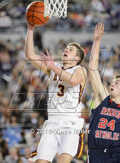 Thumbnail 3 in O'Dea vs Kennedy Catholic (WIAA 3A Semifinal)  photogallery.