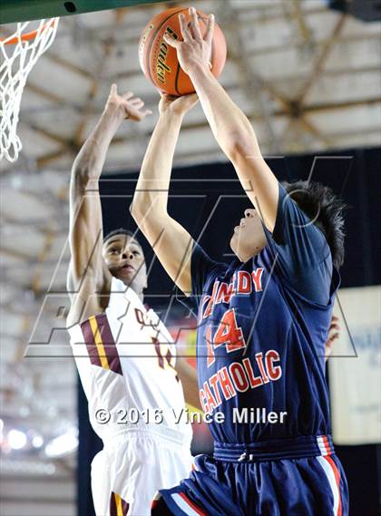 Thumbnail 2 in O'Dea vs Kennedy Catholic (WIAA 3A Semifinal)  photogallery.