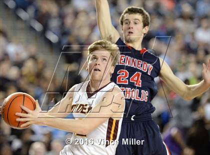 Thumbnail 2 in O'Dea vs Kennedy Catholic (WIAA 3A Semifinal)  photogallery.