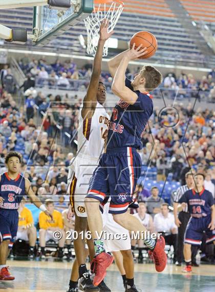 Thumbnail 2 in O'Dea vs Kennedy Catholic (WIAA 3A Semifinal)  photogallery.