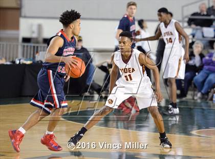 Thumbnail 3 in O'Dea vs Kennedy Catholic (WIAA 3A Semifinal)  photogallery.