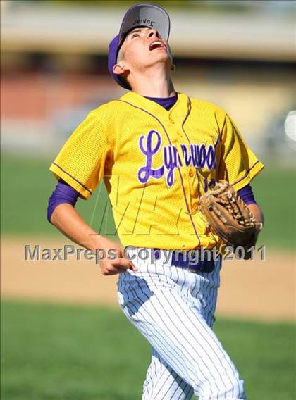 Thumbnail 2 in Lynwood @ Dominguez photogallery.