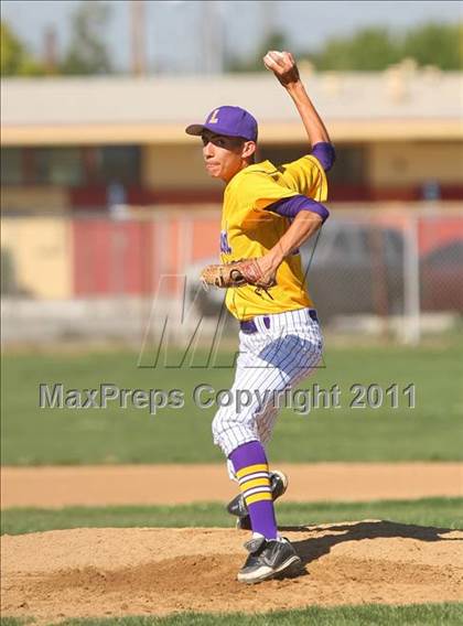 Thumbnail 2 in Lynwood @ Dominguez photogallery.