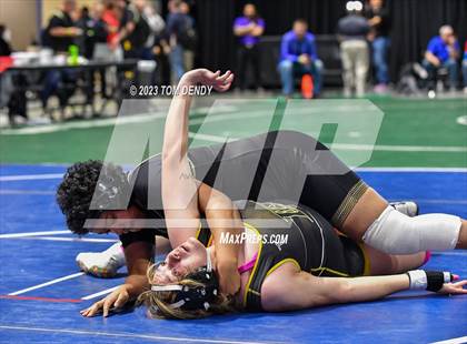 Thumbnail 1 in UIL 5A/6A State Championships - Session 4 photogallery.