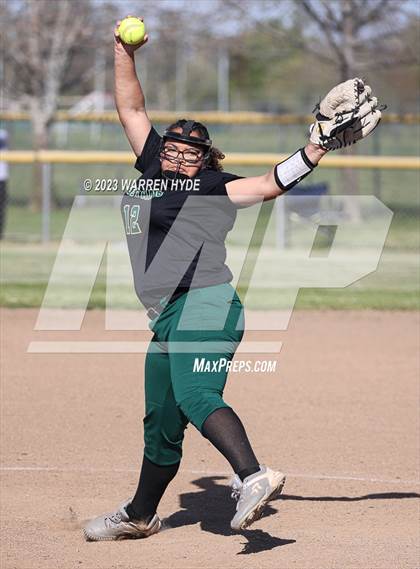 Thumbnail 2 in McClatchy @ Monterey Trail photogallery.