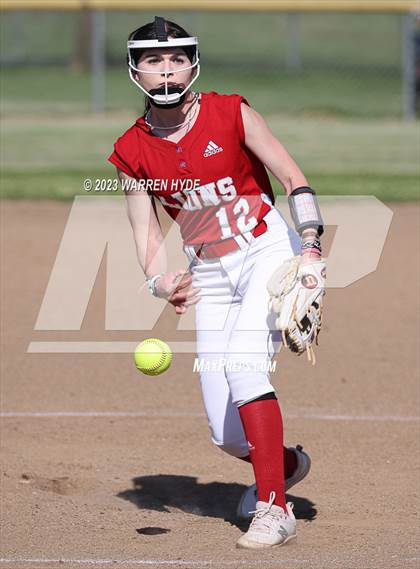 Thumbnail 3 in McClatchy @ Monterey Trail photogallery.