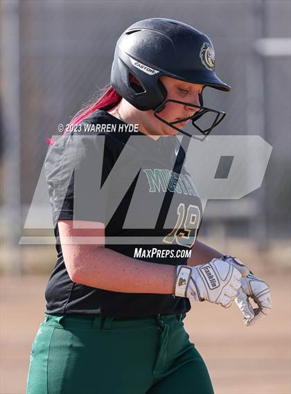 Thumbnail 2 in McClatchy @ Monterey Trail photogallery.