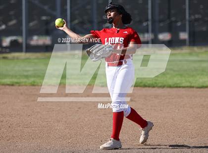 Thumbnail 2 in McClatchy @ Monterey Trail photogallery.