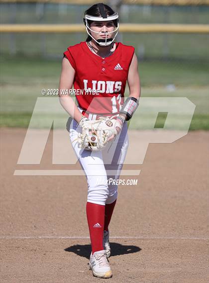 Thumbnail 1 in McClatchy @ Monterey Trail photogallery.