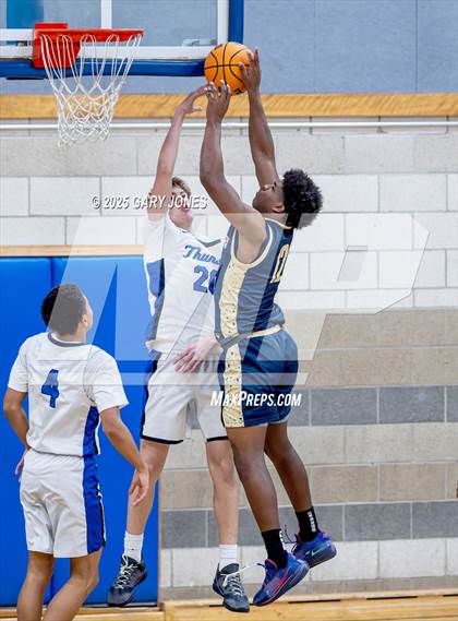 Thumbnail 2 in West Park @ Rocklin photogallery.