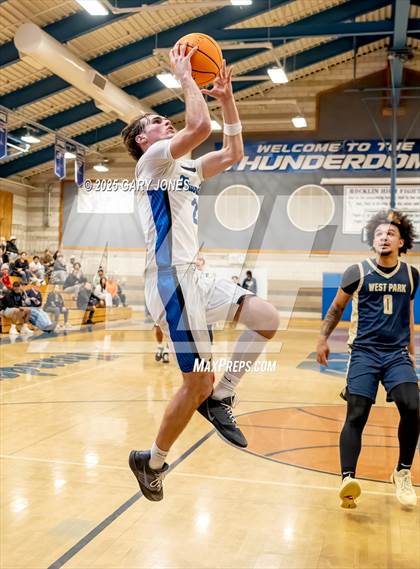 Thumbnail 1 in West Park @ Rocklin photogallery.