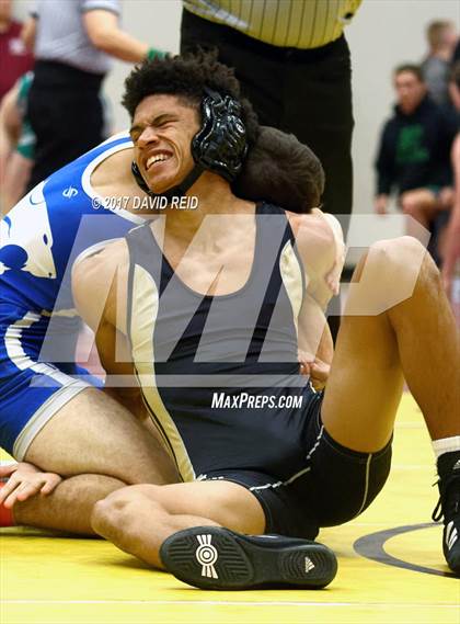Thumbnail 2 in SCHSL 1-AAAAA Regional Tournament photogallery.