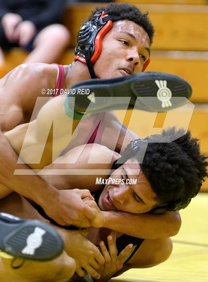 Thumbnail 1 in SCHSL 1-AAAAA Regional Tournament photogallery.