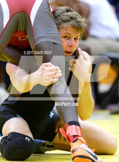 Thumbnail 3 in SCHSL 1-AAAAA Regional Tournament photogallery.