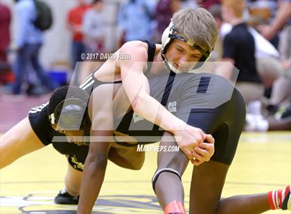 Thumbnail 2 in SCHSL 1-AAAAA Regional Tournament photogallery.