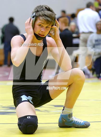 Thumbnail 3 in SCHSL 1-AAAAA Regional Tournament photogallery.