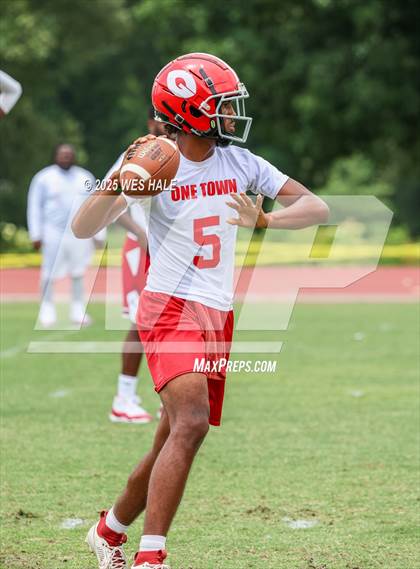 Thumbnail 3 in Germantown vs DeSoto Central (U of Memphis 7v7) photogallery.