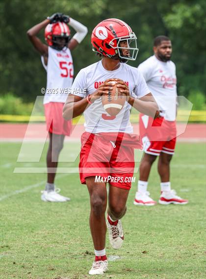 Thumbnail 1 in Germantown vs DeSoto Central (U of Memphis 7v7) photogallery.
